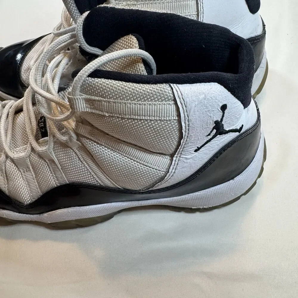 Nike Air Jordan 11 Retro Concord 2011 378038-107 White Black